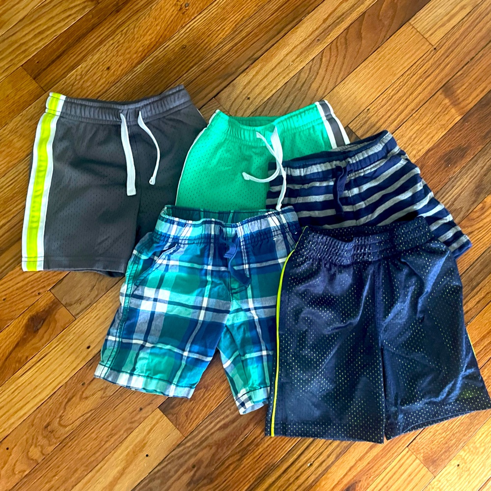 Bundle of 2T shorts